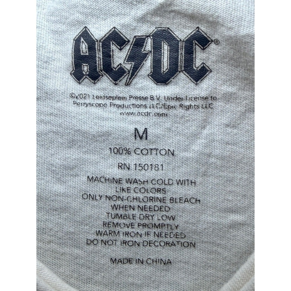 ACDC T.N.T. 1975-76 Tour Graphic T-Shirt Leopard Print White Mens Medium - Picture 5 of 9